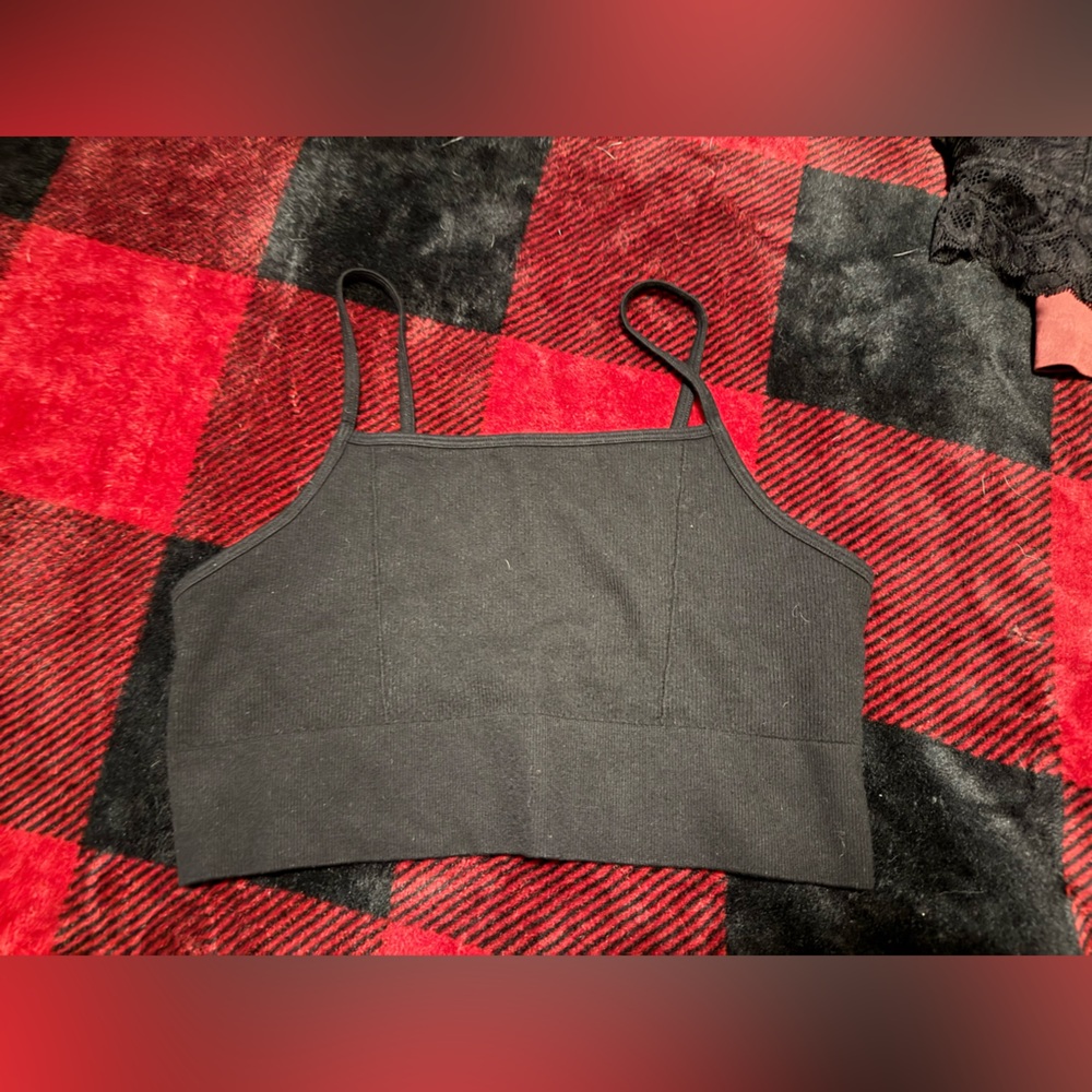 Fabletics sports bra